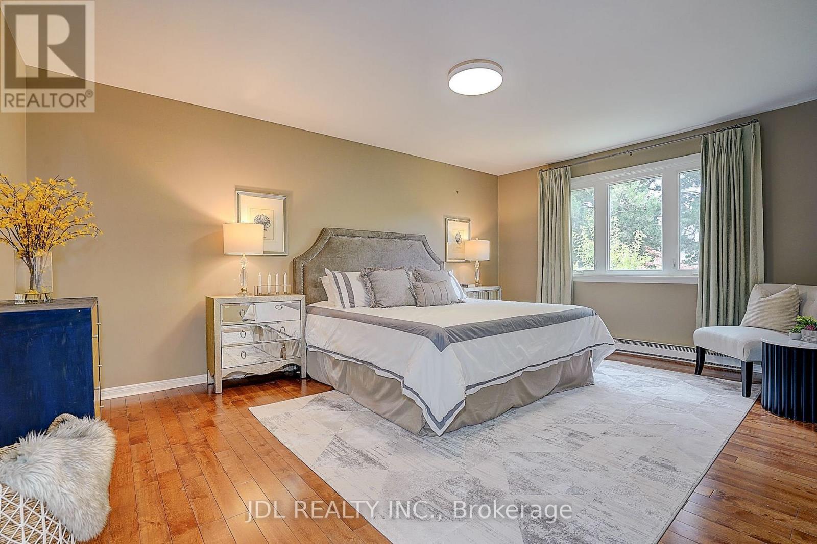 20 Mossgrove Trail, Toronto, ON - Indoor Photo Showing Bedroom