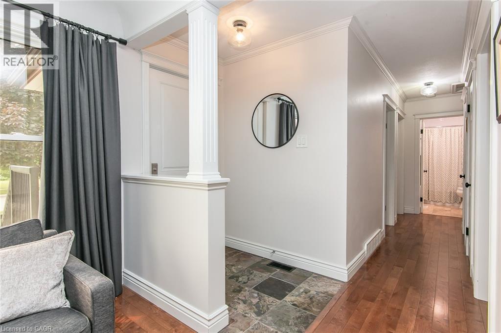 210 Dawson Street, Waterloo, ON - Indoor Photo Showing Other Room