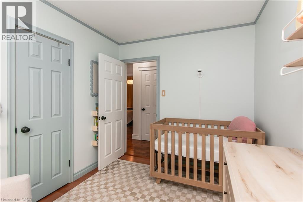 210 Dawson Street, Waterloo, ON - Indoor Photo Showing Bedroom