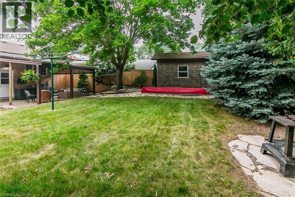 210 Dawson Street, Waterloo, ON - Outdoor