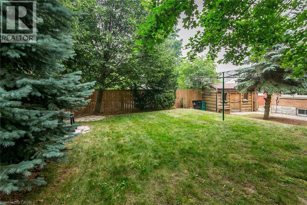 210 Dawson Street, Waterloo, ON - Outdoor