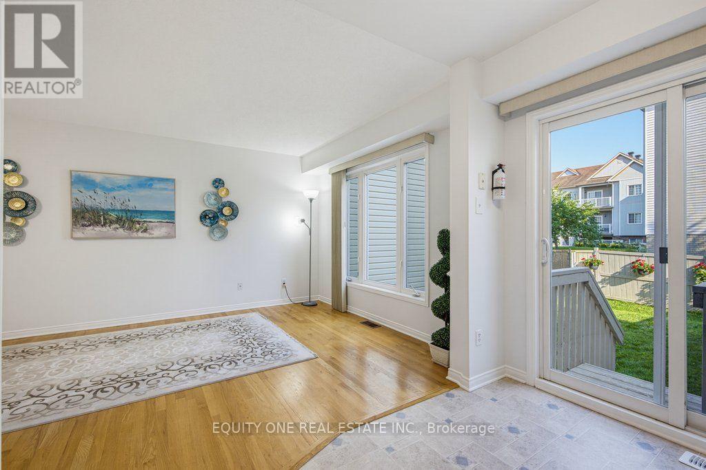 318 Amici Terrace, Ottawa, ON - Indoor Photo Showing Other Room