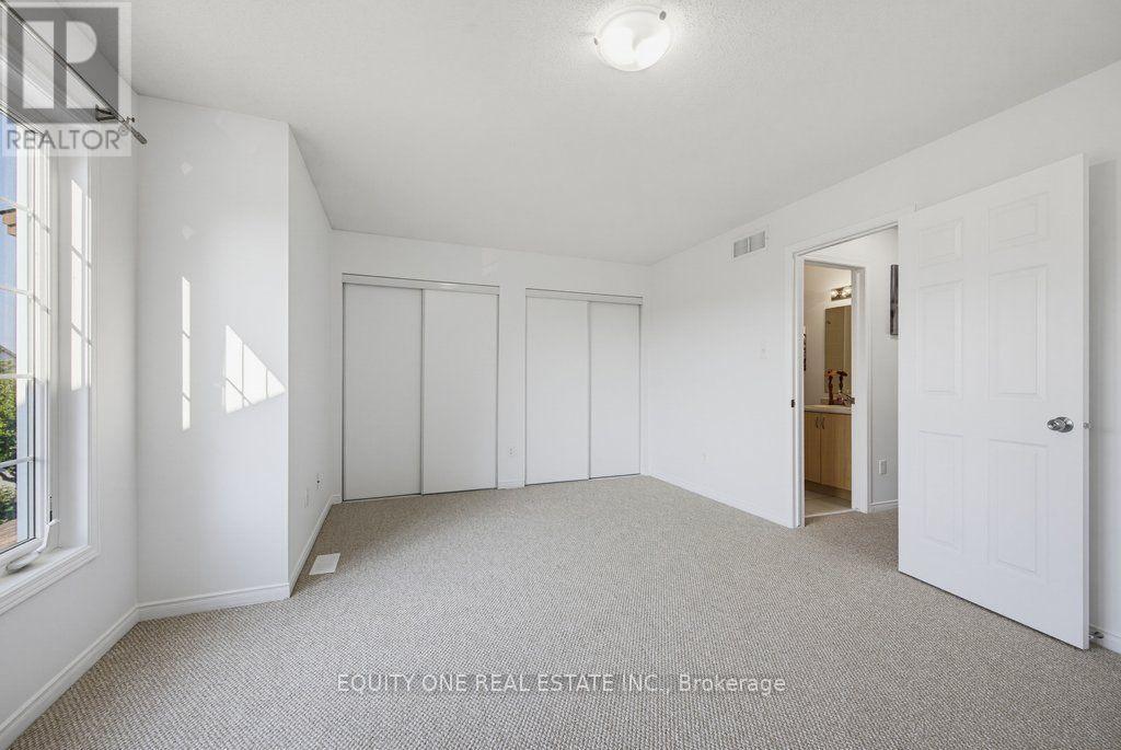 318 Amici Terrace, Ottawa, ON - Indoor Photo Showing Other Room