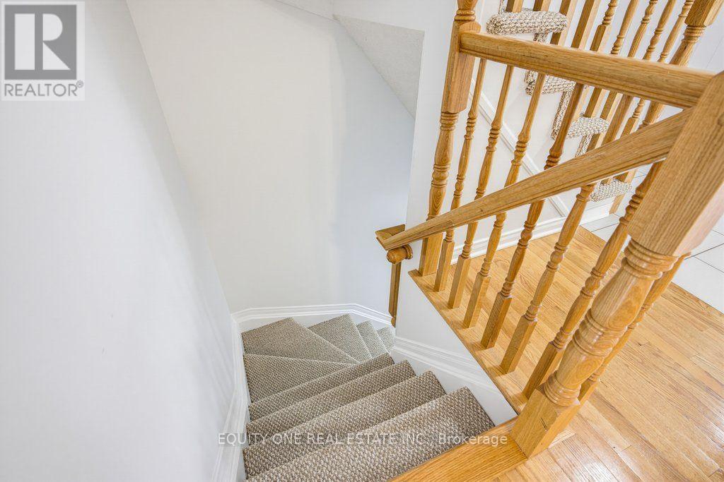 318 Amici Terrace, Ottawa, ON - Indoor Photo Showing Other Room