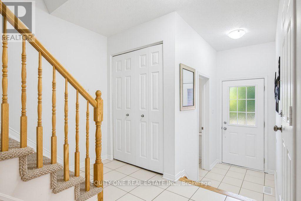 318 Amici Terrace, Ottawa, ON - Indoor Photo Showing Other Room