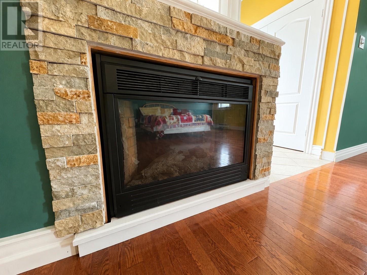 9 Davis Drive, Mount Moriah, NL - Indoor With Fireplace
