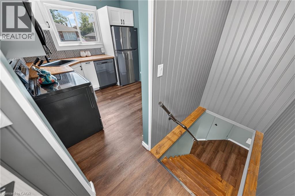 621 Tate Avenue, Hamilton, ON - Indoor