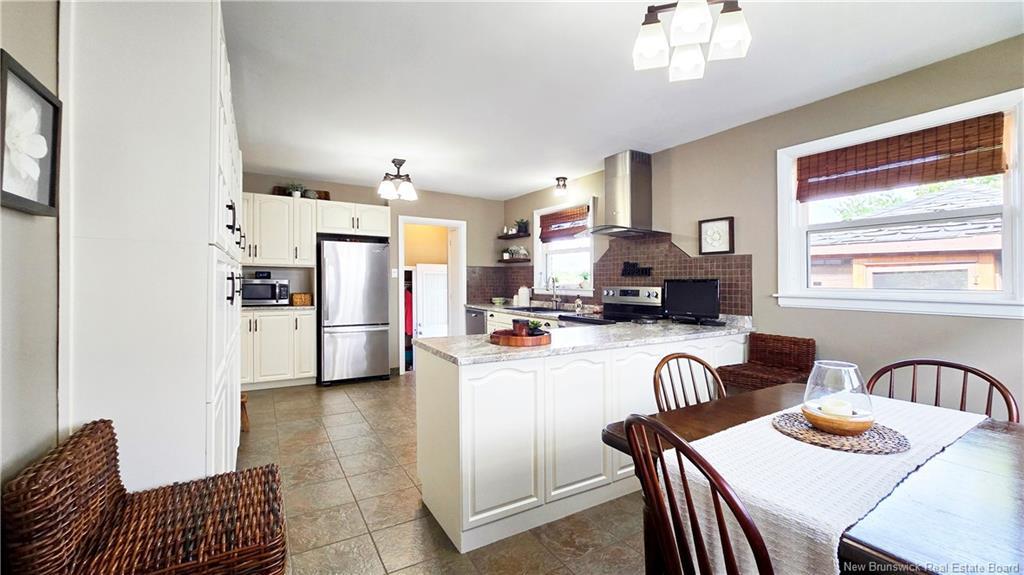 127 Coronation Dr, Moncton, NB