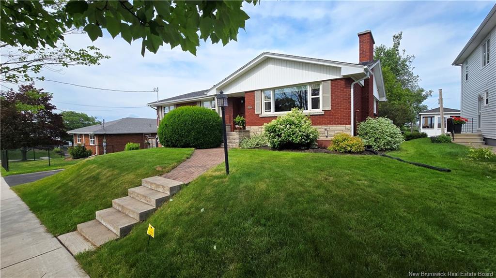 127 Coronation Dr, Moncton, NB