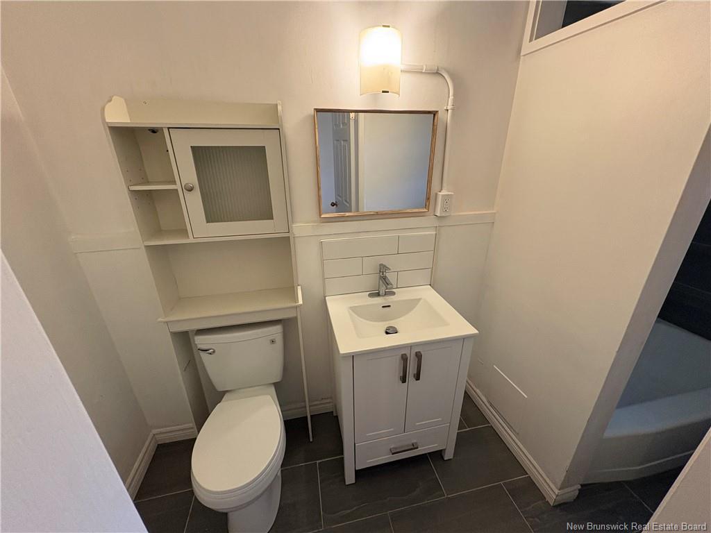 13-15 Corkery St, Saint John, NB - Indoor Photo Showing Bathroom