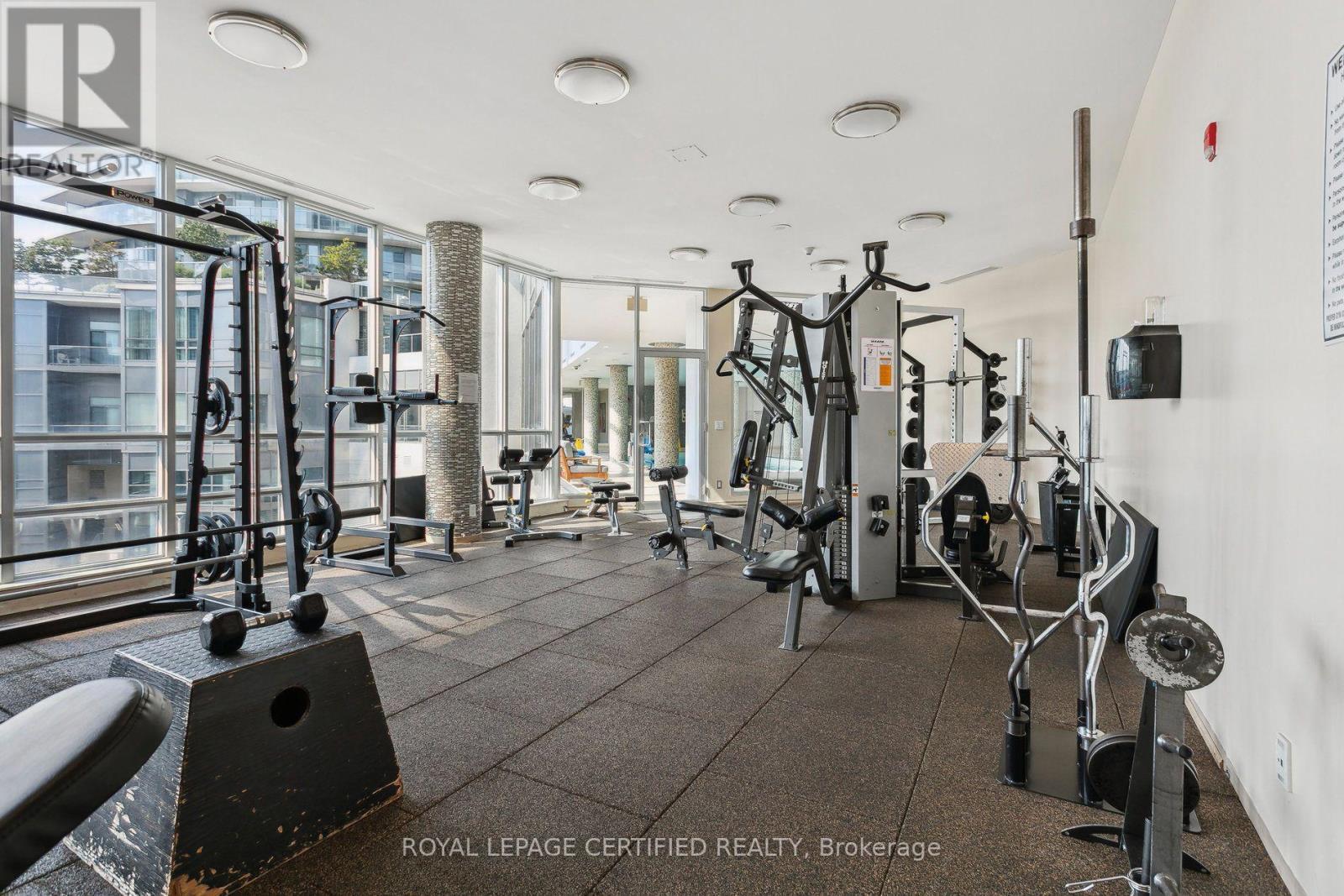 1208 - 2240 Lakeshore Boulevard W, Toronto, ON - Indoor Photo Showing Gym Room