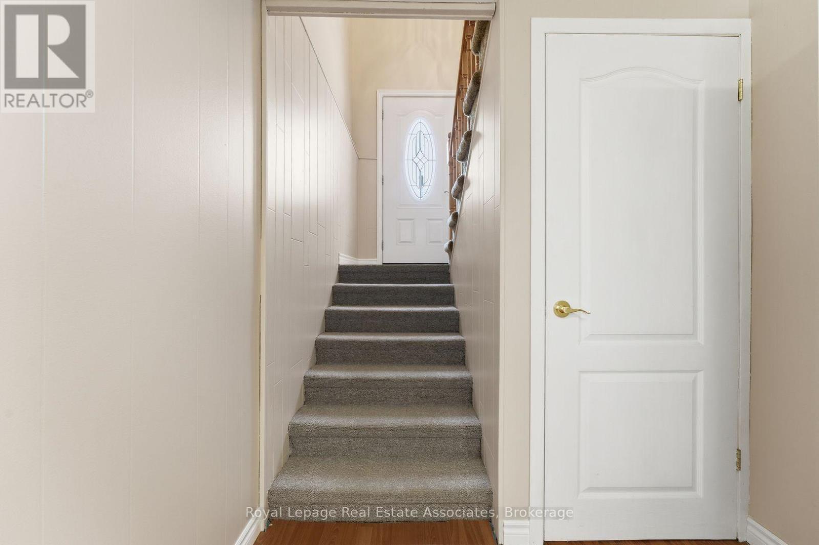 1069 Alexandra Avenue, Mississauga, ON - Indoor Photo Showing Other Room
