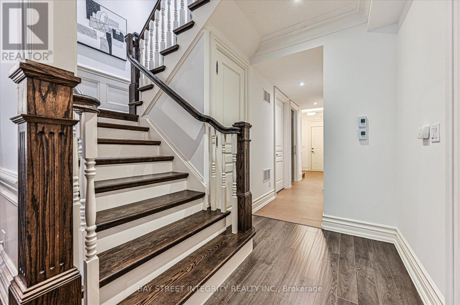 5 Westgrove Crescent, Toronto, ON - Indoor Photo Showing Other Room