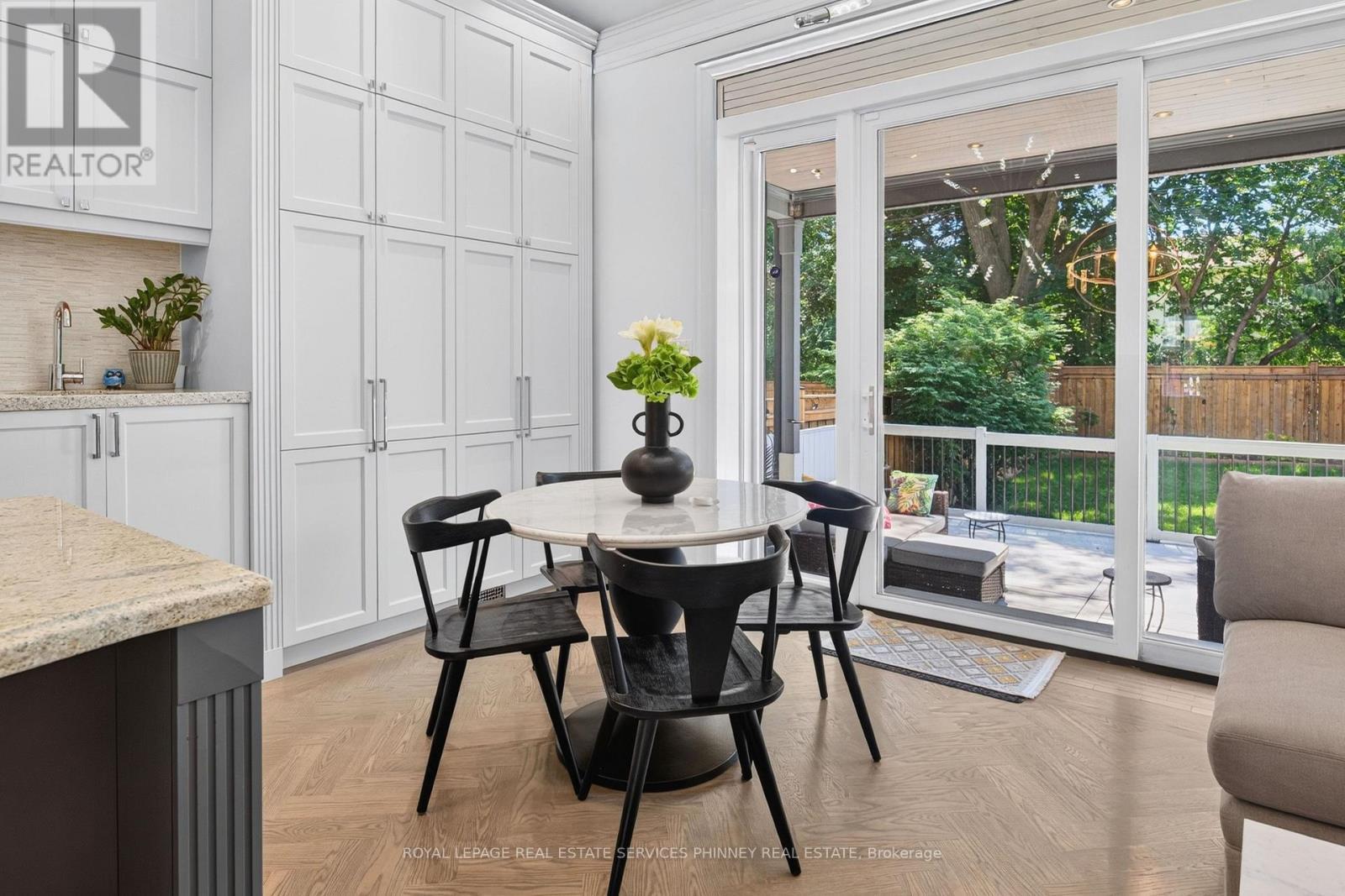 245 Florence Avenue, Toronto, ON - Indoor Photo Showing Dining Room