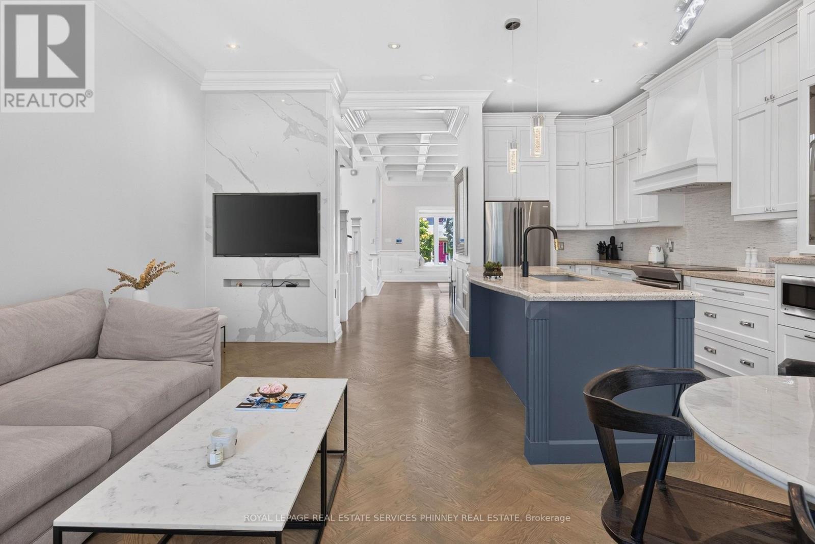 245 Florence Avenue, Toronto, ON - Indoor