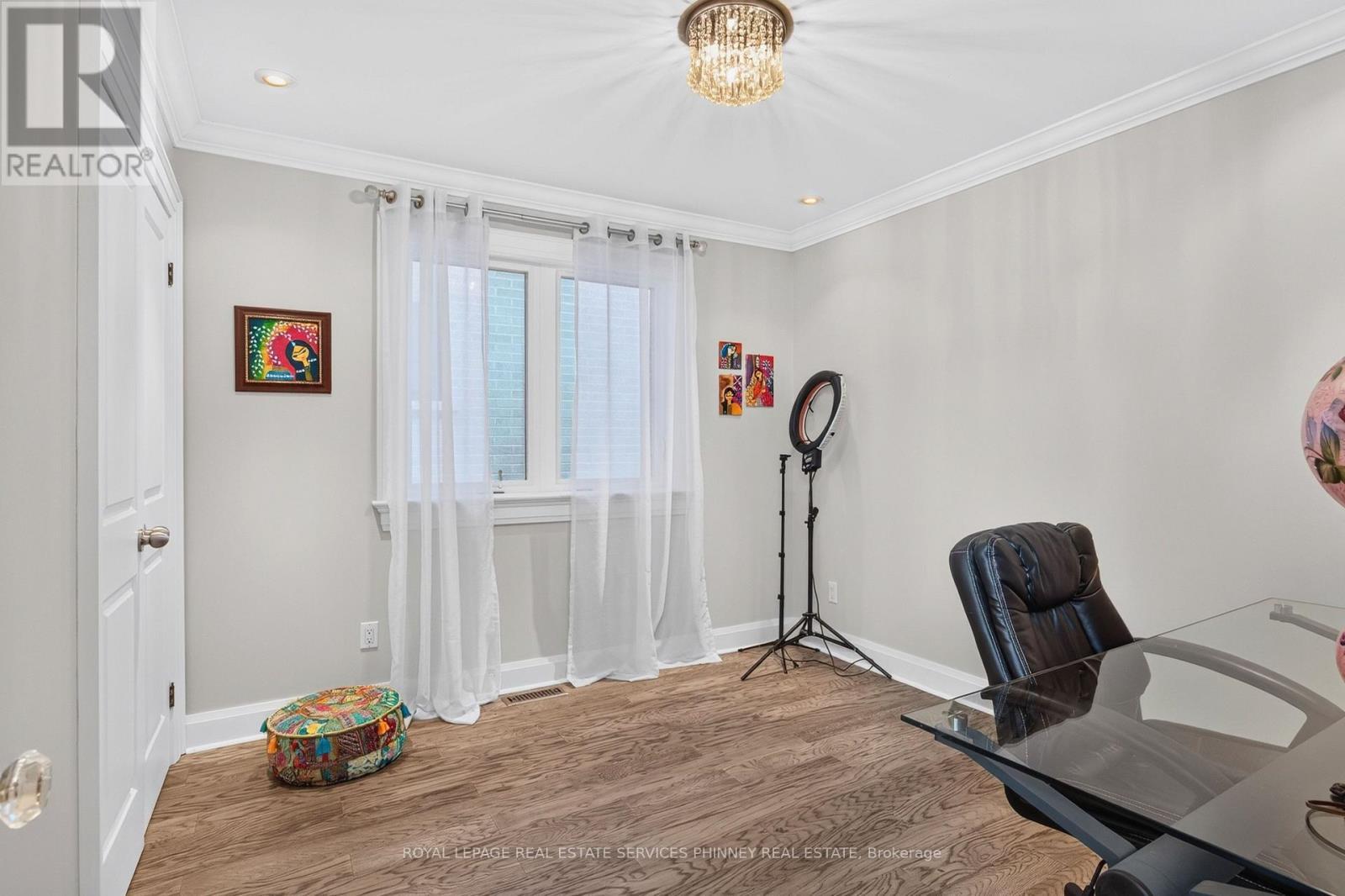 245 Florence Avenue, Toronto, ON - Indoor Photo Showing Office