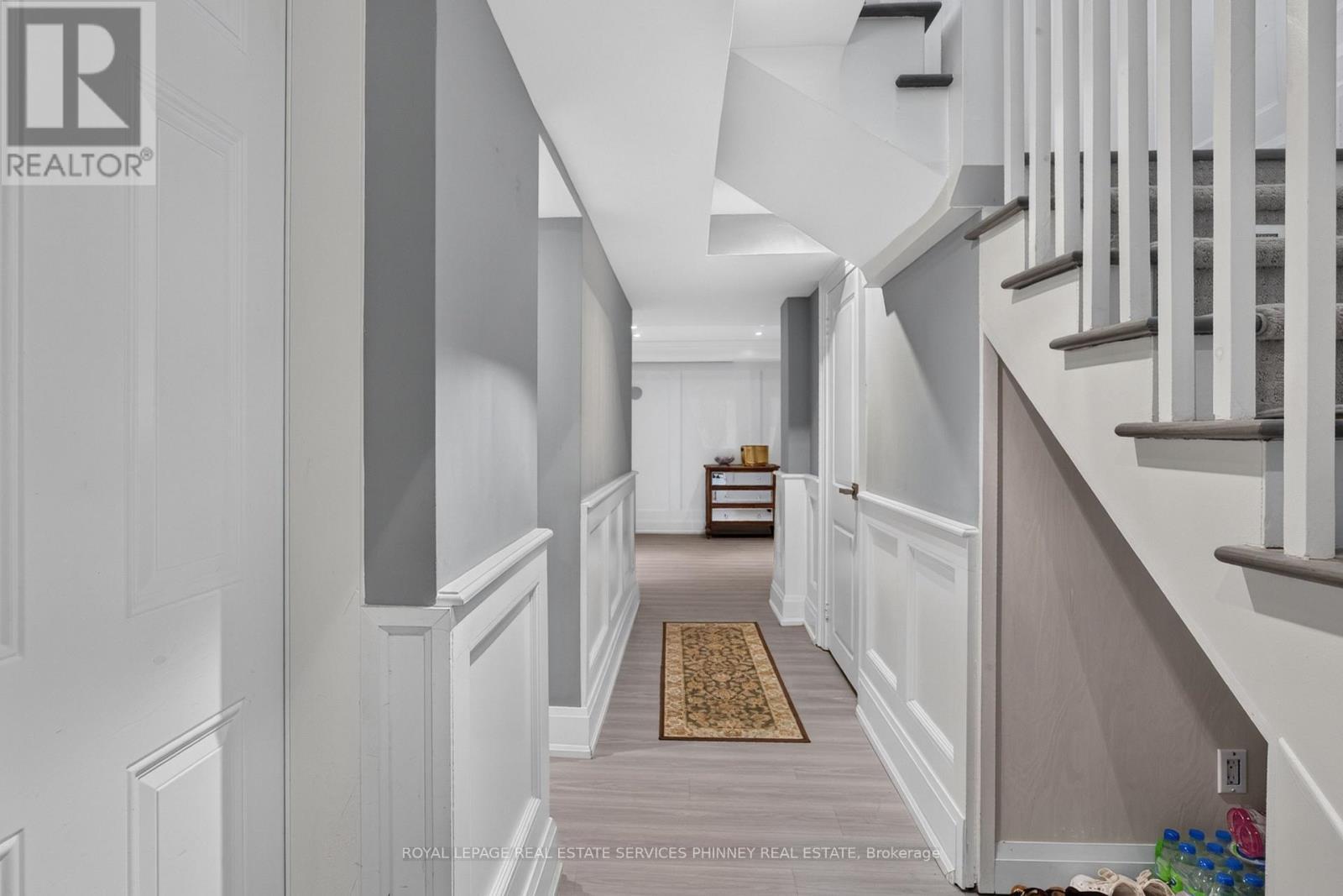 245 Florence Avenue, Toronto, ON - Indoor Photo Showing Other Room