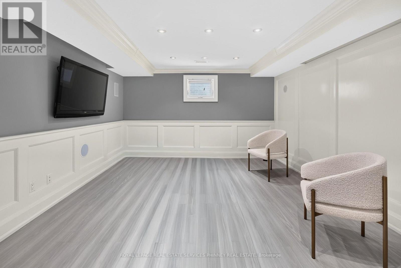 245 Florence Avenue, Toronto, ON - Indoor Photo Showing Other Room