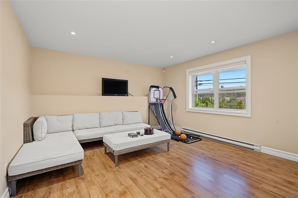 50 Iceland Place, St. John’S, NL - Indoor