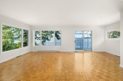 Salon - 