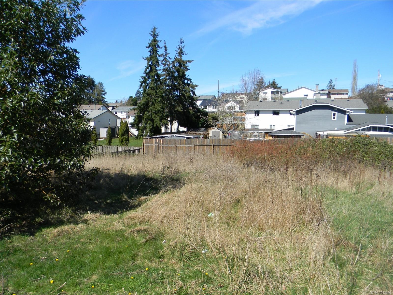 2202 Meredith Rd, Nanaimo, BC - Outdoor