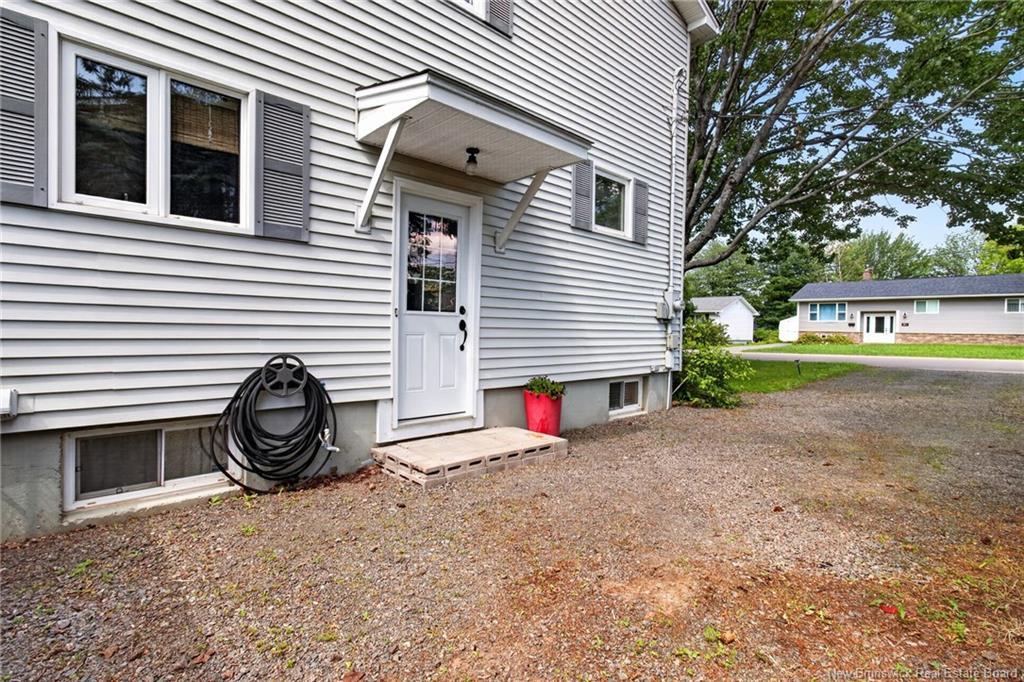 805 Yale Ave, Riverview, NB