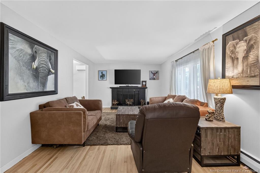 805 Yale Ave, Riverview, NB