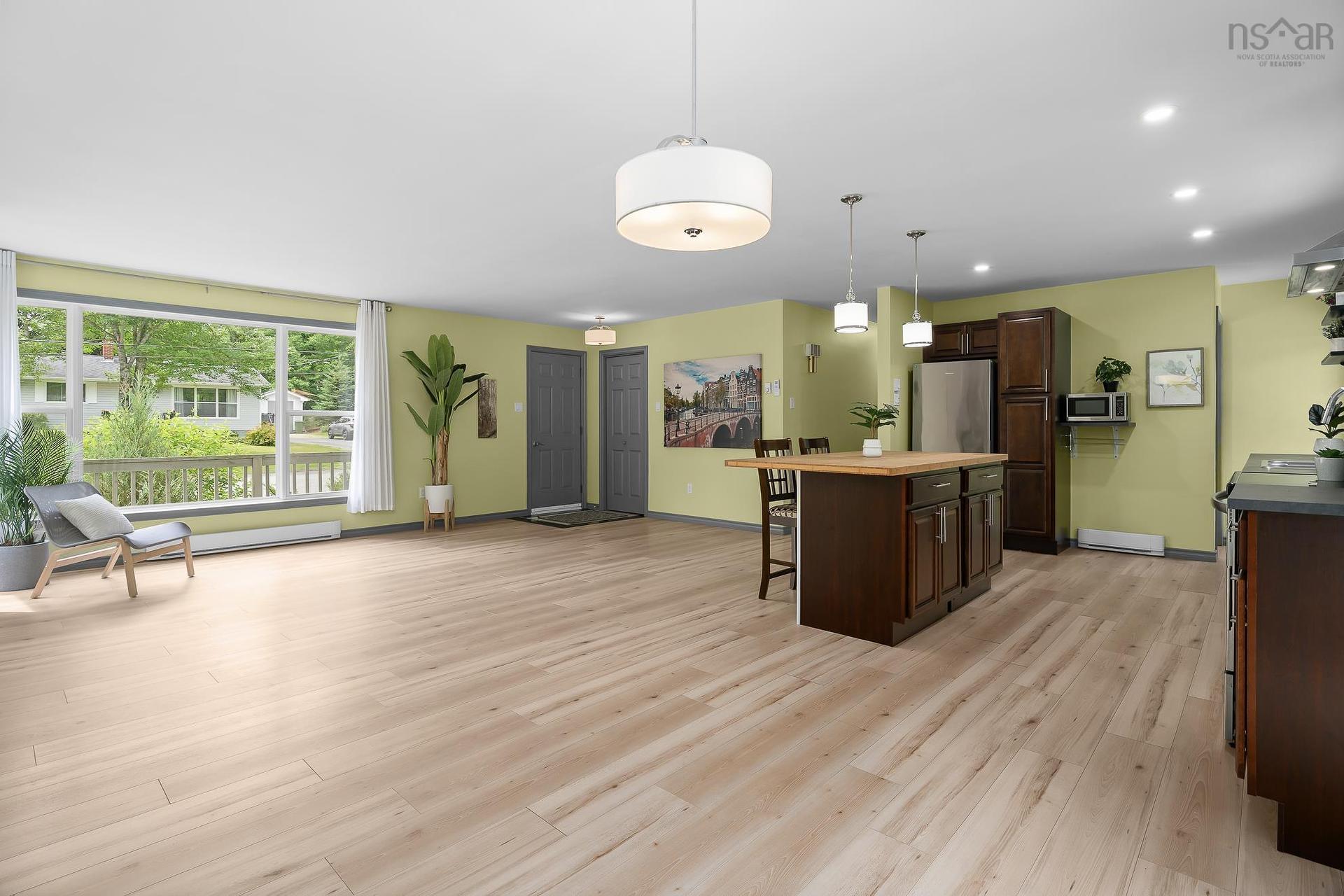 87 Marlboro Drive, Bridgewater, NS - Indoor