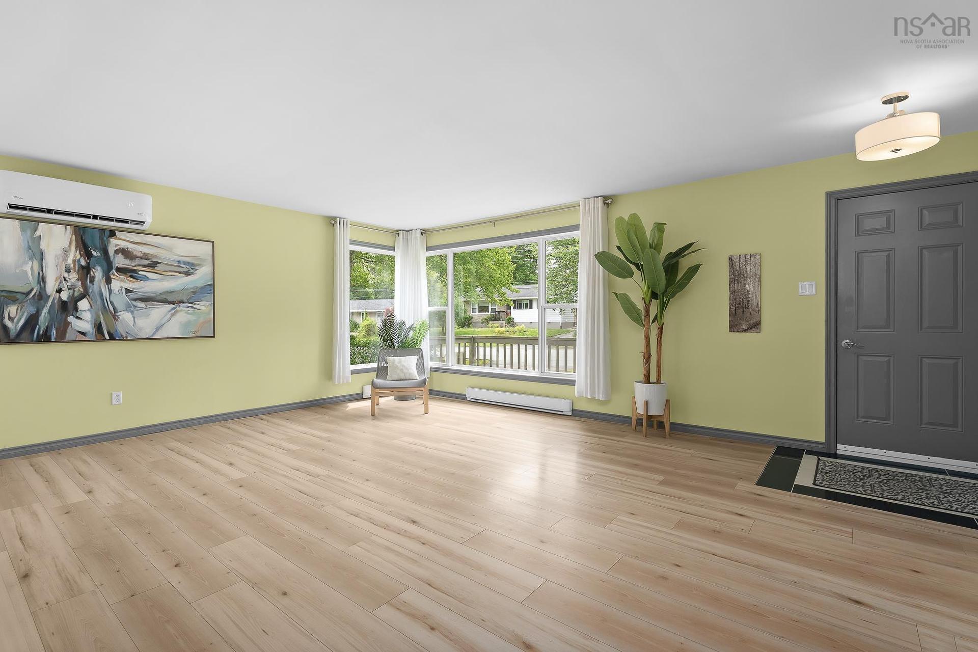 87 Marlboro Drive, Bridgewater, NS - Indoor