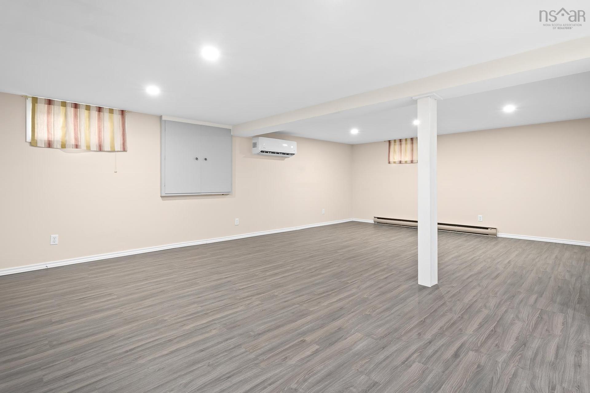 87 Marlboro Drive, Bridgewater, NS - Indoor Photo Showing Basement