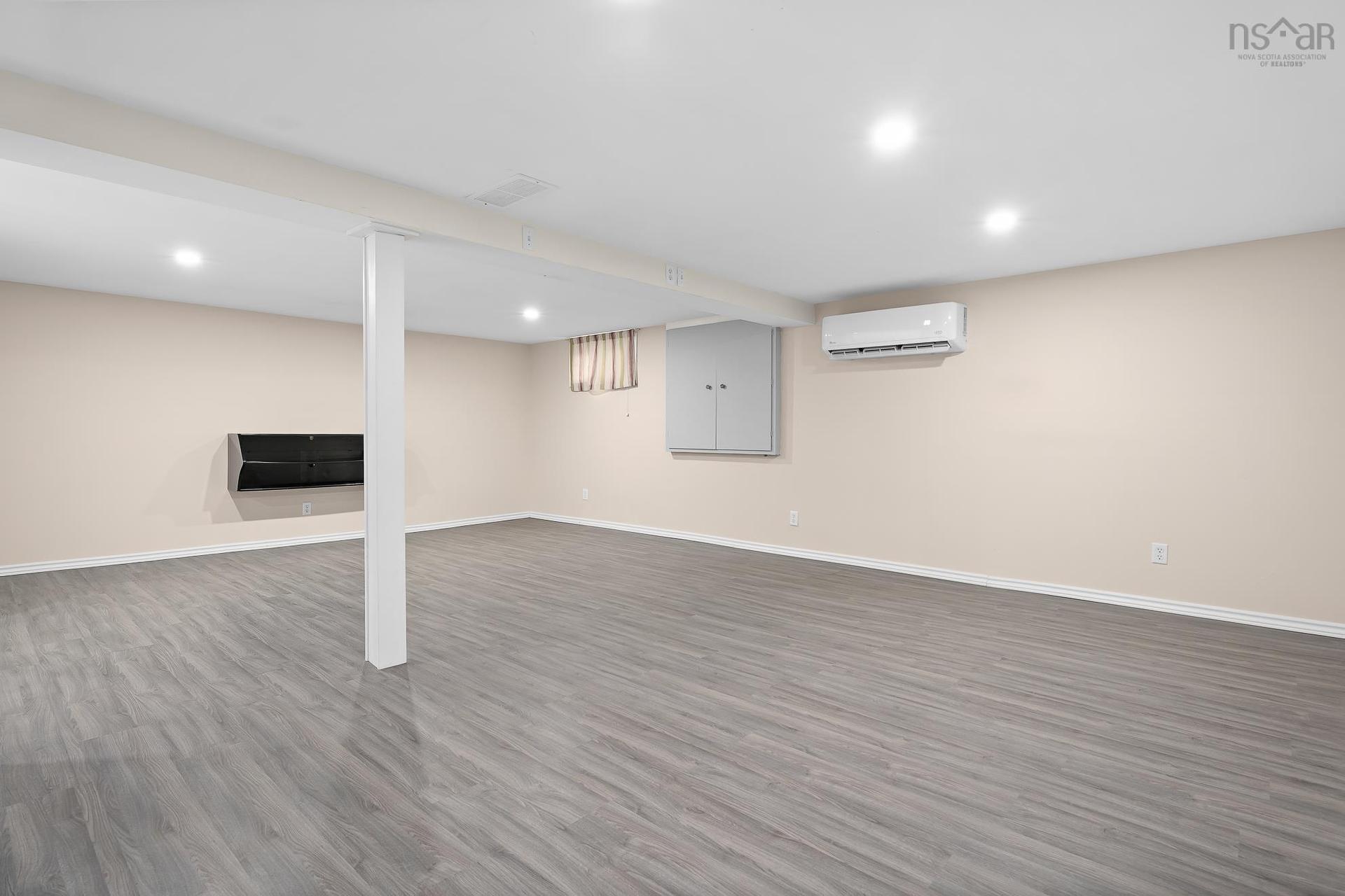 87 Marlboro Drive, Bridgewater, NS - Indoor Photo Showing Basement