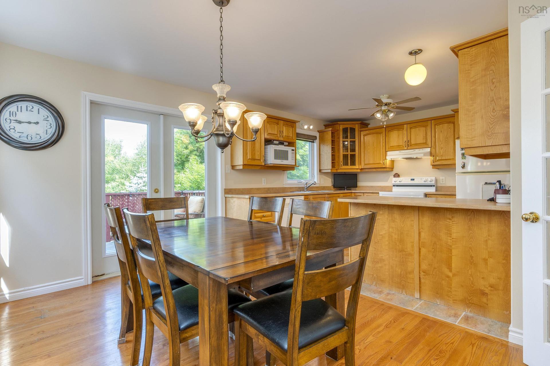 209 Sheppards Run, Beechville, NS - Indoor Photo Showing Dining Room