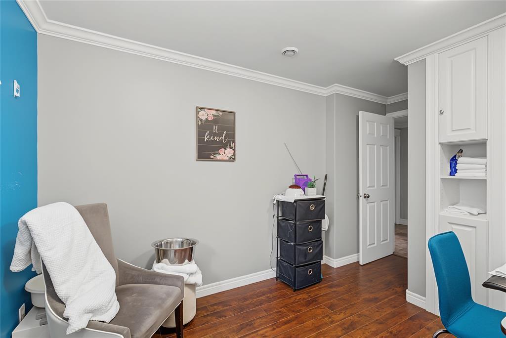 51 Croydon Street, Paradise, NL - Indoor
