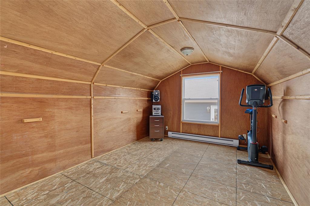51 Croydon Street, Paradise, NL - Indoor Photo Showing Other Room