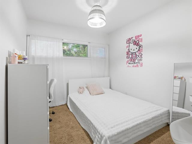 107 Berkshire Bay, Winnipeg, MB - Indoor Photo Showing Bedroom