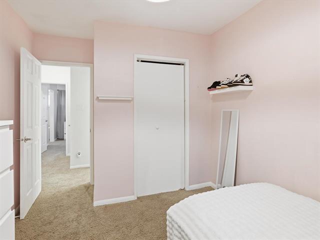 107 Berkshire Bay, Winnipeg, MB - Indoor Photo Showing Bedroom