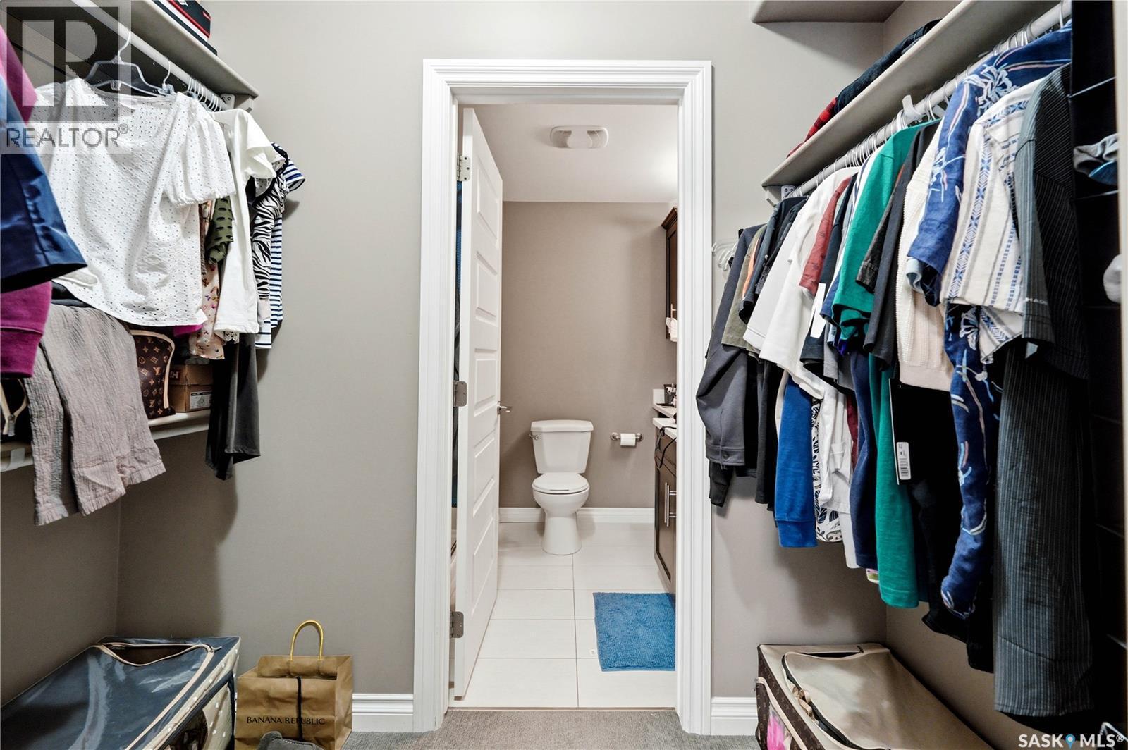 210 423 Nelson Road, Saskatoon, SK - Indoor With Storage