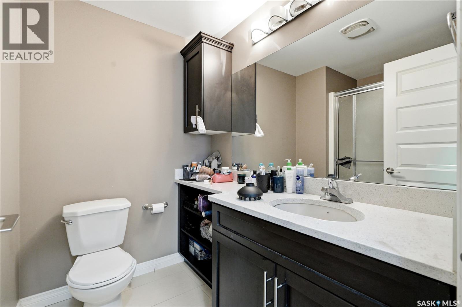 210 423 Nelson Road, Saskatoon, SK - Indoor Photo Showing Bathroom