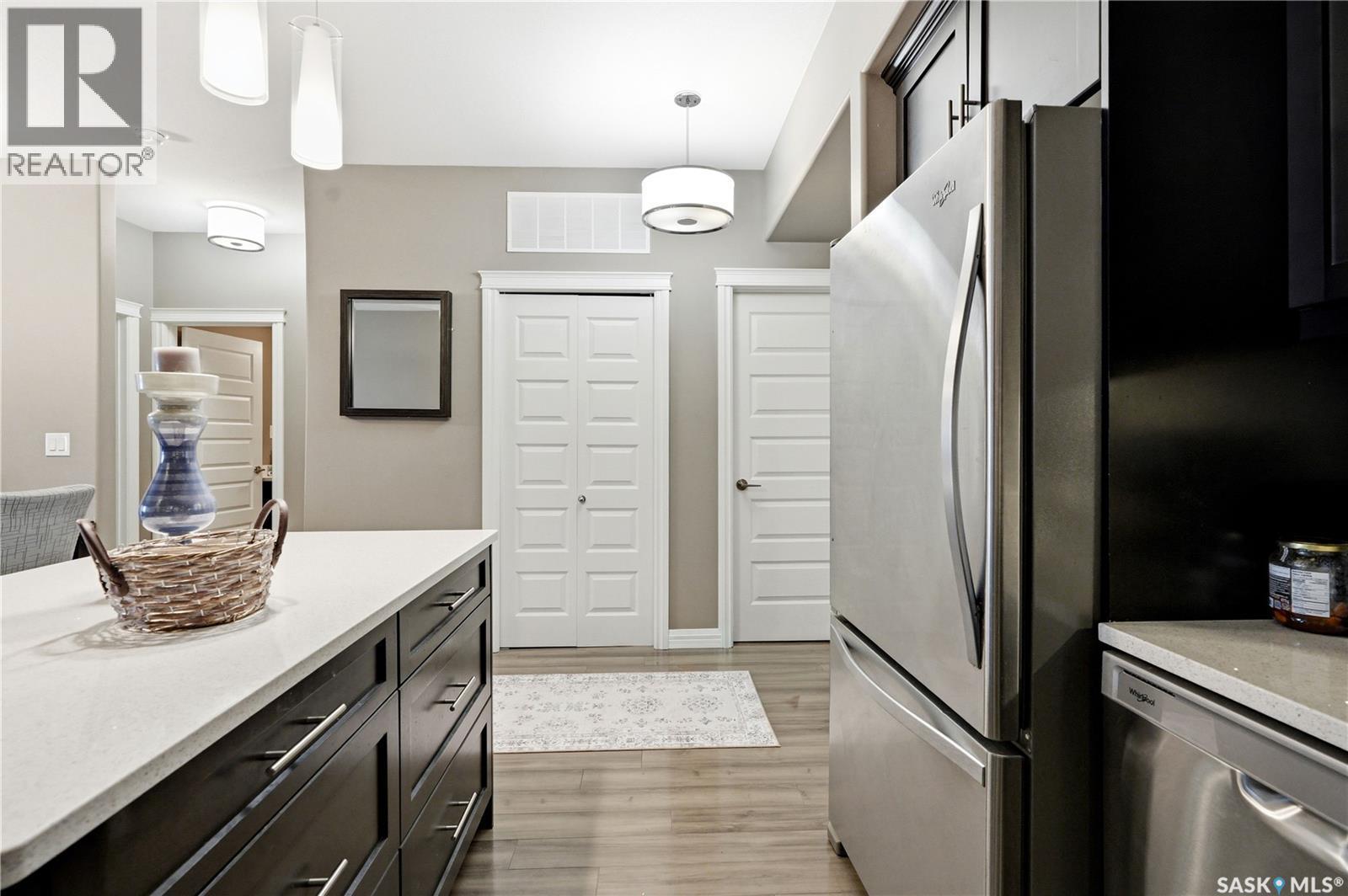 210 423 Nelson Road, Saskatoon, SK - Indoor Photo Showing Kitchen