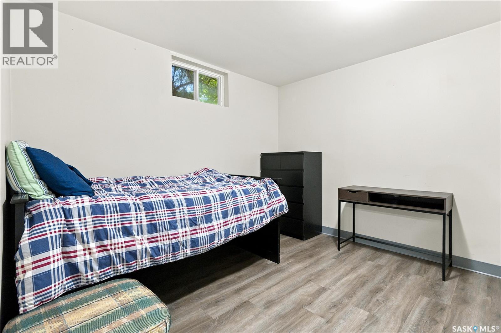 1116 Ewart Avenue, Saskatoon, SK - Indoor Photo Showing Bedroom
