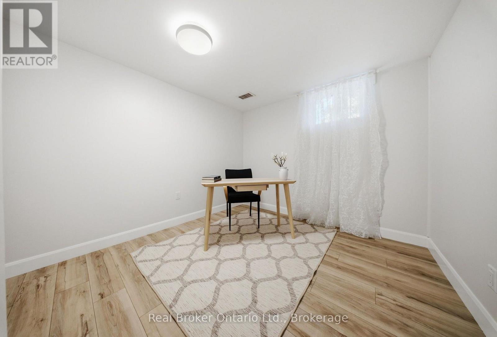 80 Jackson Avenue, Kitchener, ON - Indoor Photo Showing Other Room