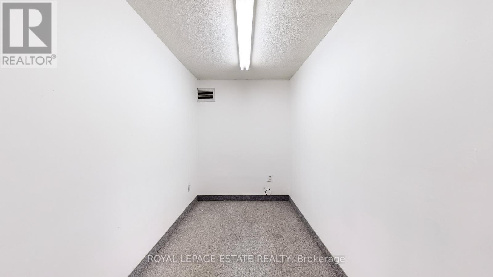 B101 - 2558 Danforth Avenue, Toronto, ON