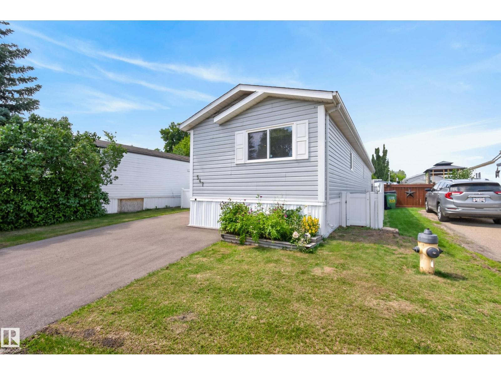 547 Evergreen Park Nw, Edmonton, AB - Outdoor