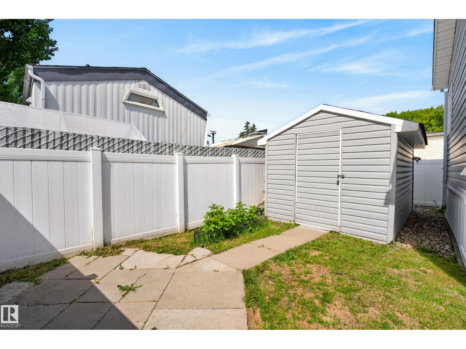 547 Evergreen Park Nw, Edmonton, AB - Outdoor With Exterior
