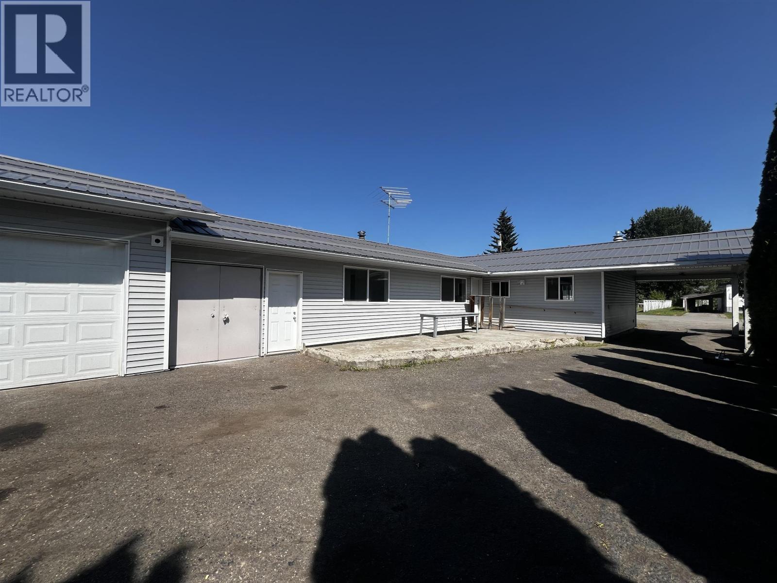 237 E 3Rd Avenue, Fort St. James, BC - Outdoor