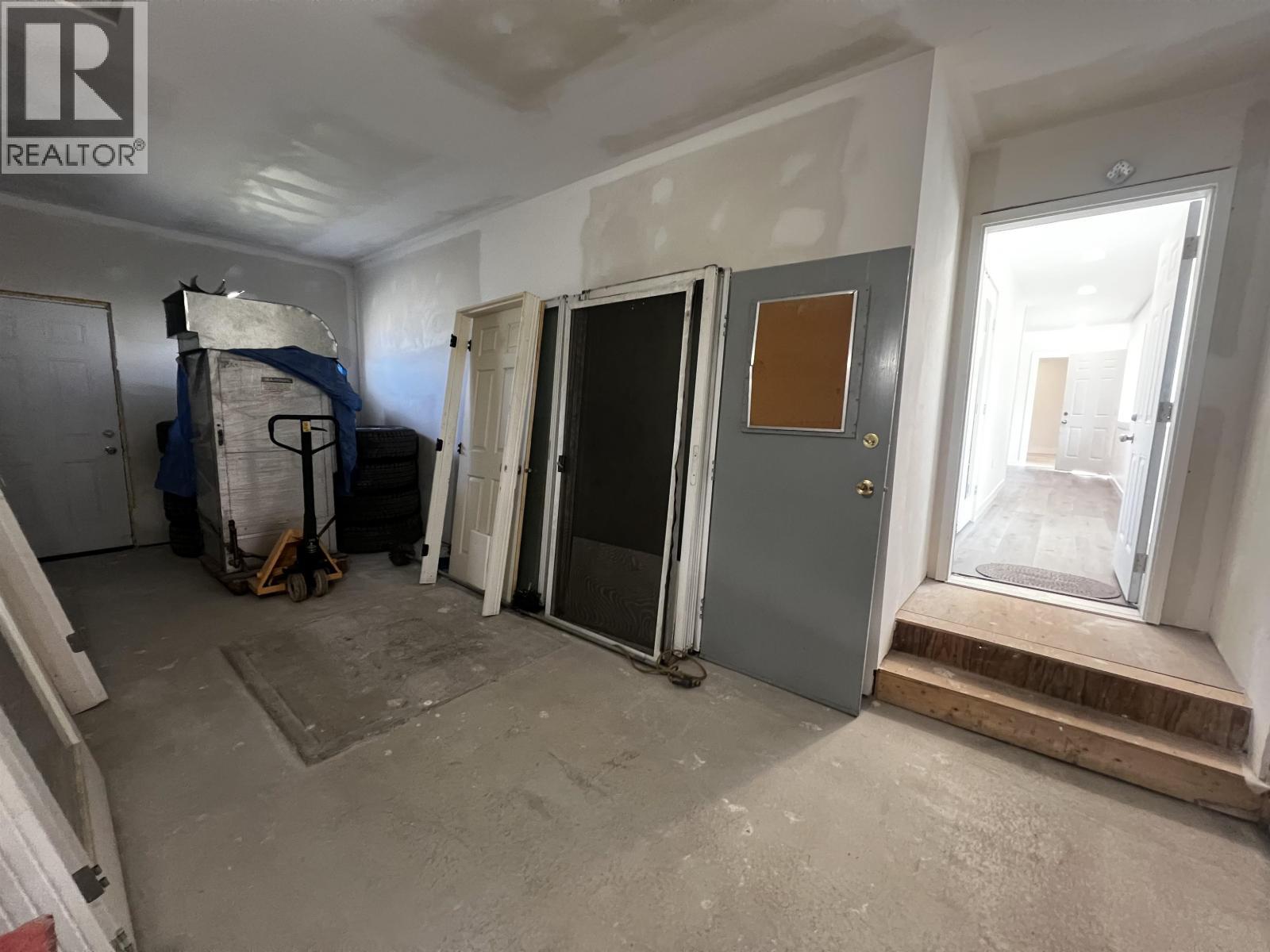 237 E 3Rd Avenue, Fort St. James, BC - Indoor