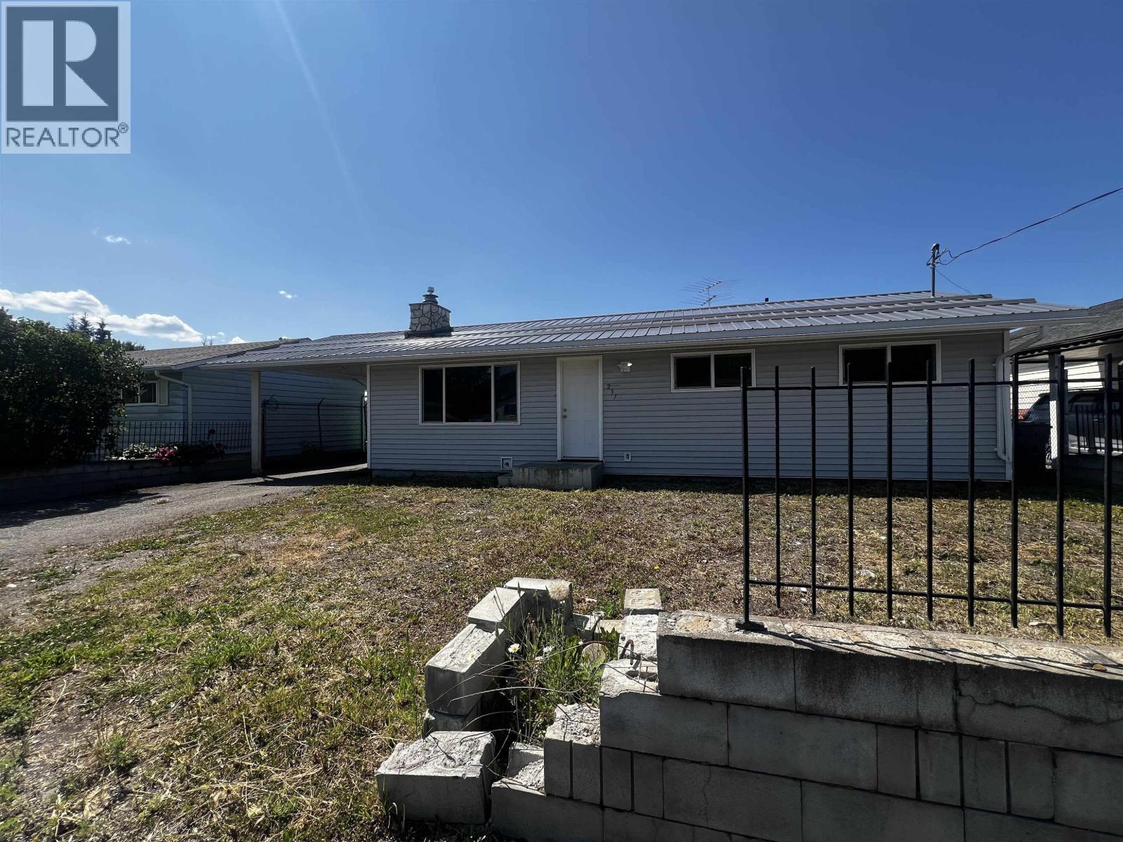 237 E 3Rd Avenue, Fort St. James, BC - Outdoor