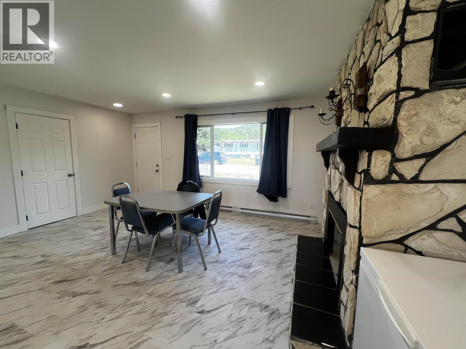 237 E 3Rd Avenue, Fort St. James, BC - Indoor Photo Showing Dining Room