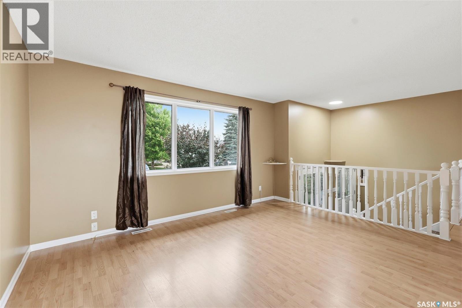 210 Laval Crescent, Saskatoon, SK - Indoor Photo Showing Other Room