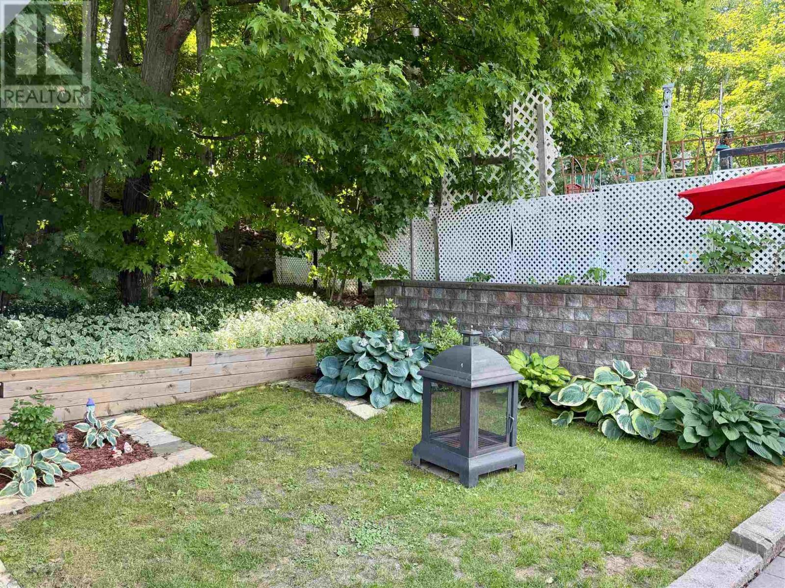 30 Colwill Dr, Elliot Lake, ON - Outdoor